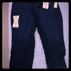 Democracy Women's Straight-Leg Jean – Indigo